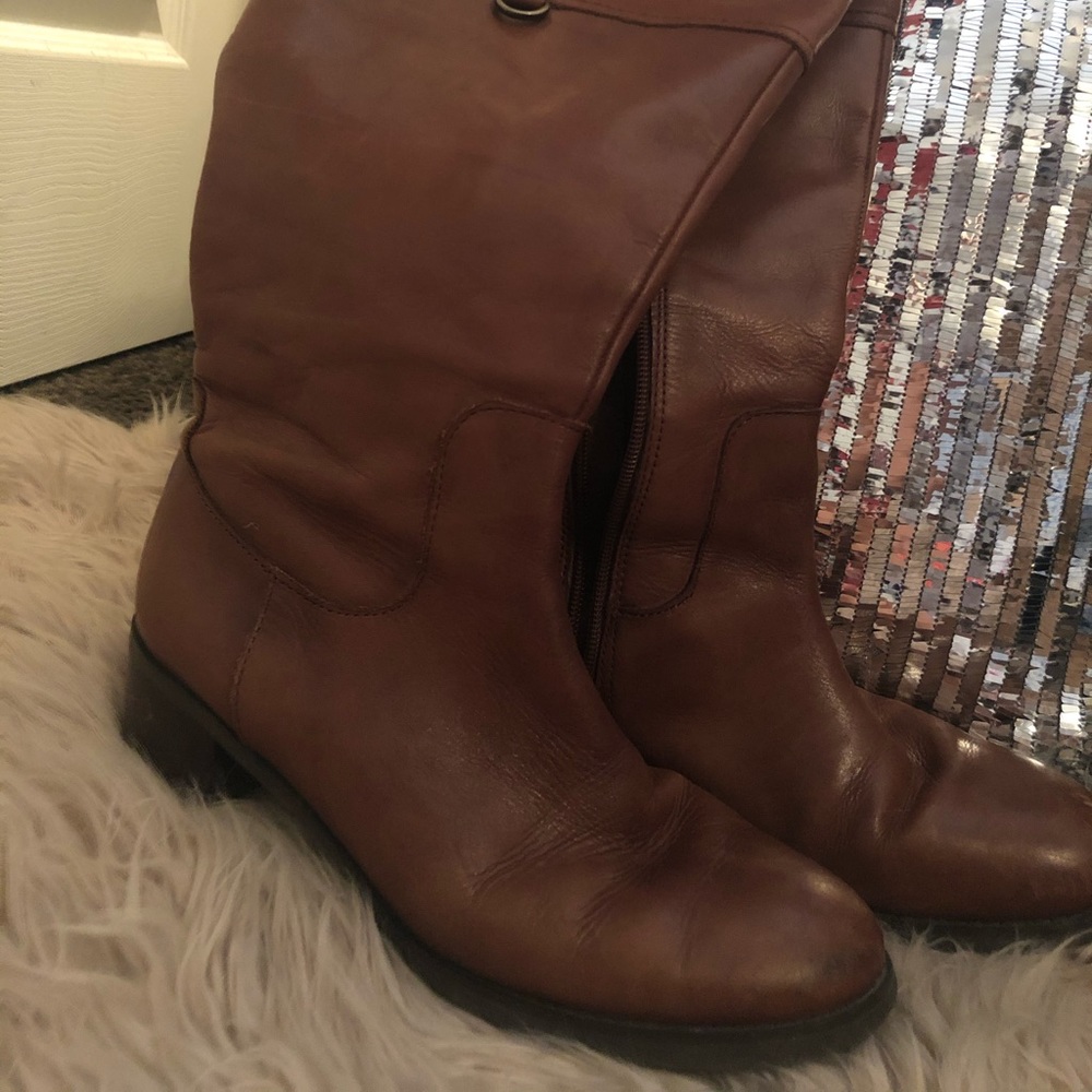 Leather riding boots